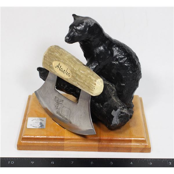 #1808 Alaska Ulu Knife with bear Stand