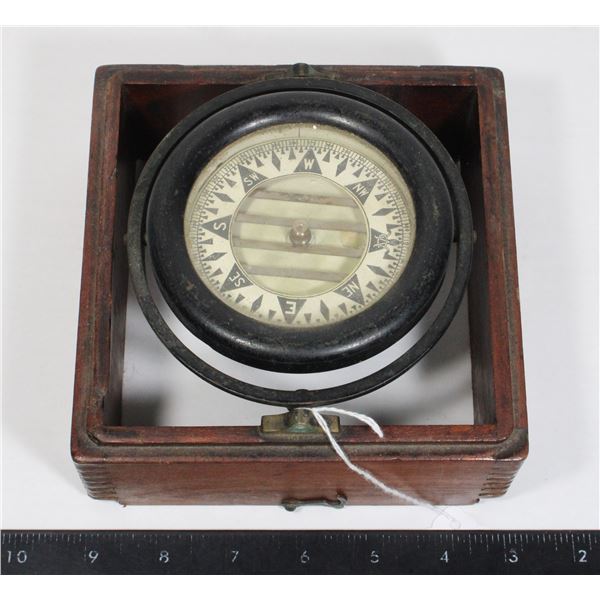 #1854 Antique Nautical Compass C518