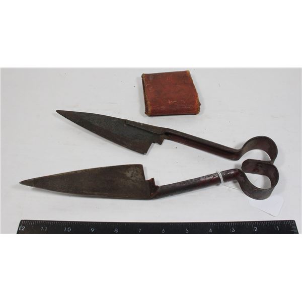 #1866 Antique Sheep Shearing Shears Scissors