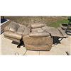 Image 4 : ELECTRIC RECLINER WITH LUMBAR AND HEAD REST ADJUST - WORKS!