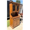 Image 2 : ANTIQUE WOODEN CURIO CABINET
