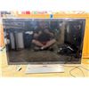 Image 2 : SAMSUNG 46-INCH TV - WORKS!