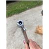 Image 8 : AIR COMPRESSOR HOSE WITH PRESSURE GAUGE AND TIP