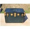 Image 2 : METAL STEAMER TRUNK WITH INTACT TOP CASE - IN GREAT CONDITION