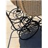 Image 7 : ANTIQUE BABY BUGGY - IN GREAT CONDITION
