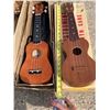 Image 12 : UKELELES - LOT OF 3