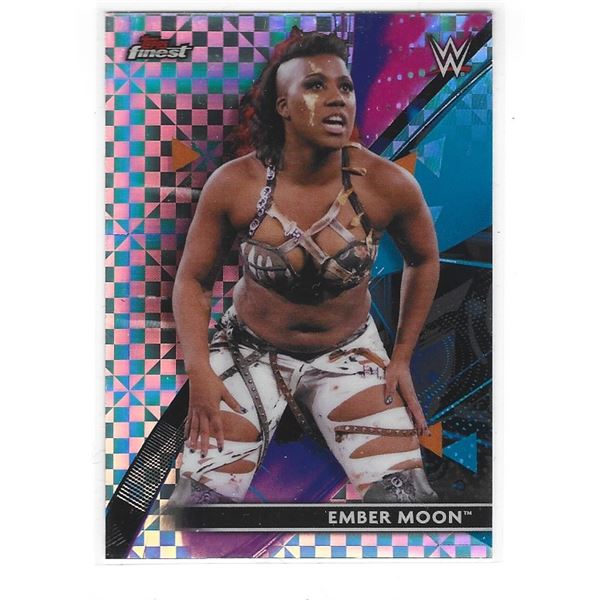 Ember Moon 2021 Topps Finest WWE X-Fractor card #83