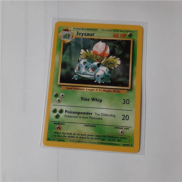 1999 Wizards Pokemon Base Set Unlimited Ivysaur card 30/102