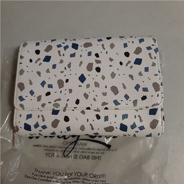 Thirty One Terrazzo Pebble Inspired Crossbody Ltd Purse - New / unused