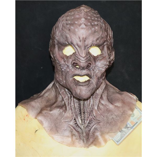 STAR TREK DISCOVERY UJILLI KLINGON SILICONE MASK SCREEN USED 6