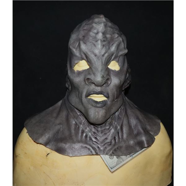 STAR TREK DISCOVERY KOR GUARD KLINGON SILICONE MASK SCREEN USED 03