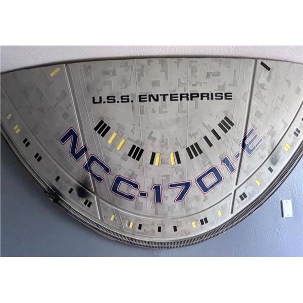 STAR TREK NEMESIS USS ENTERPRISE SCREEN MATCHED BATTLE DAMAGED SCALE MODEL USED IN COLLISION