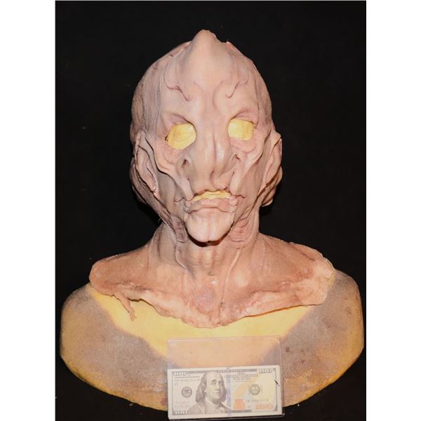STAR TREK DISCOVERY SARU ALIEN SILICONE SCREEN USED HERO MASK 31