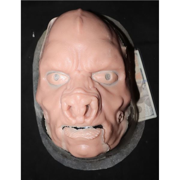 STAR TREK DISCOVERY TELLARITE ALIEN SILICONE FACE APPLIANCE ON LIFE FORM