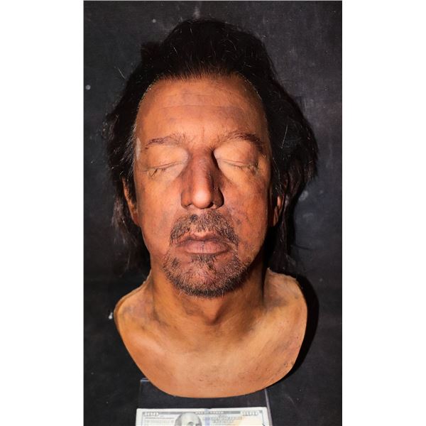 SEVERED SILICONE 3/4 HEAD WITH HAND PUNCHED HAIRS