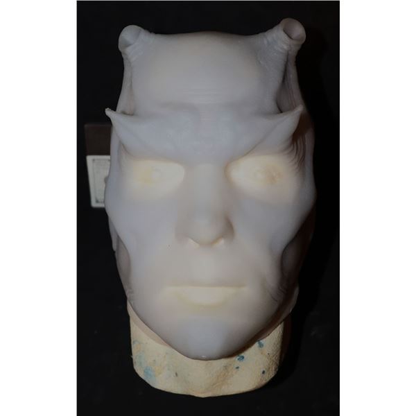 STAR TREK DISCOVERY ANDORIAN RYN ALIEN PAINT MASTER SILICONE FACE ON LIFE CAST