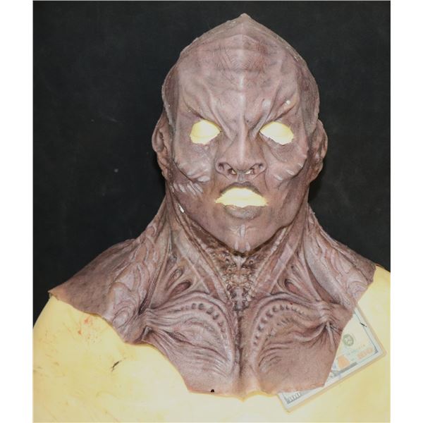 STAR TREK DISCOVERY HOUSE OF MO'KAI KLINGON SILICONE MASK SCREEN USED 4