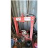 Image 4 : Shop Workbench Tools With 4-Ton Hydraulic Press
