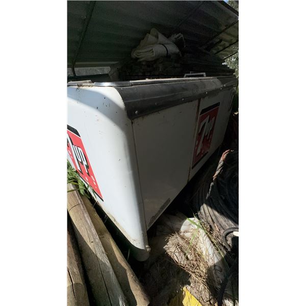 Industrial Metal 7up Cooler by Dr. Pepper Company