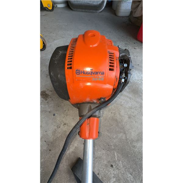 Husqvarna 232R Gas String Trimmer