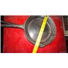 Image 3 : GSW No. 8 Cast Iron Skillet Made in Canada