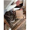 Image 11 : Shop Motors and Vintage Tools Lot