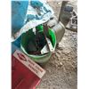 Image 7 : Automotive Parts and Shop Lot