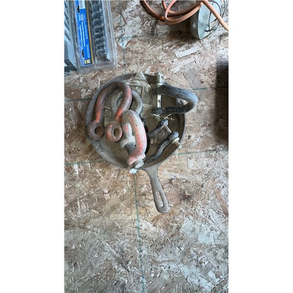 Heavy Duty Shackles and Cast Iron Pan