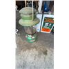 Image 1 : Coleman Green Lantern with Camping Fuel and Black Lantern