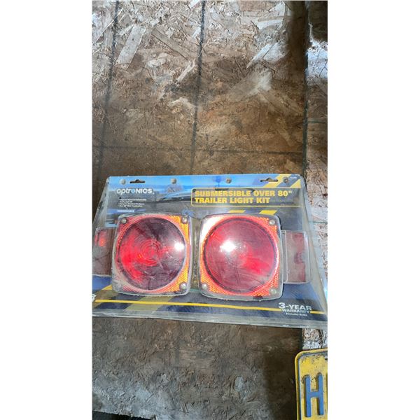 Optronics Submersible Over 80" Trailer Light Kit