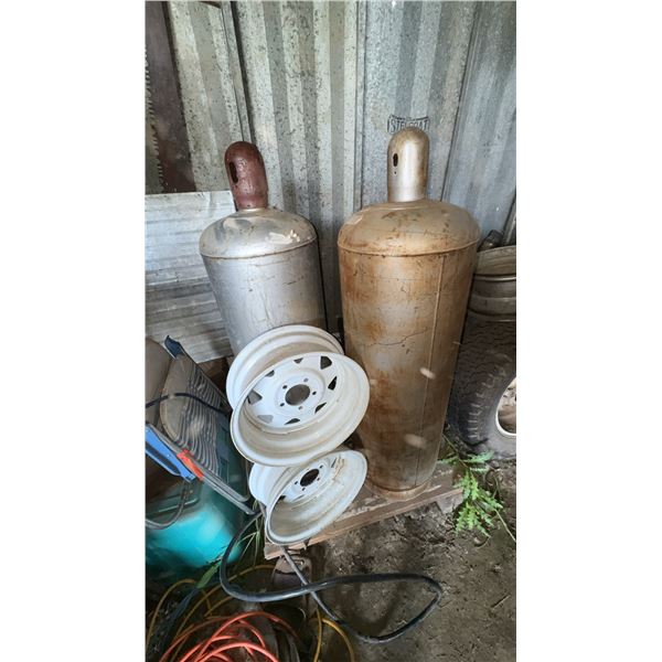 BTC 4BW240 Propane Tanks with Steel Rims