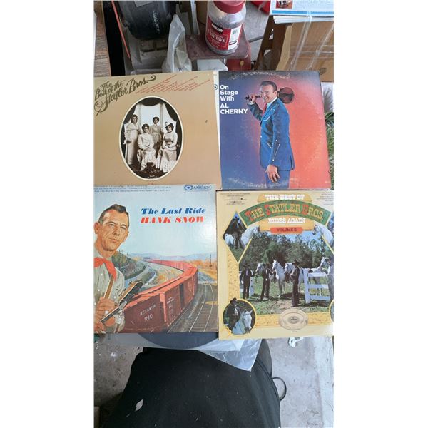 4 Country Music Vinyl Records: Statler Bros, Al Cherny, Hank Snow