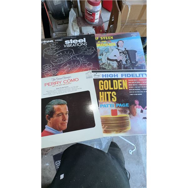 4 Vinyl Records Including Perry Como, Patti Page, Steel Vibrations, Svend Asmussen