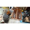 Image 1 : Lot: Lanterns, Books, Birdhouse, Galvanized Tub & More