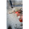 Image 2 : Red Pipe Chain Vise With Jaw Grips and Mounts