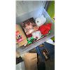 Image 9 : Lot: Reel-to-Reel Player, Books, CDs, Candle Holder, Plush Toy