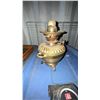 Image 1 : Brass Oil Lamp with Decorative Base, 24 cm Tall