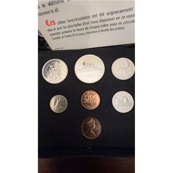 1976 Canadian Uncirculated Coin Set with Case