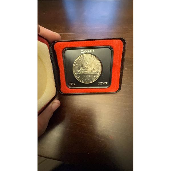 1972 Canada Silver Dollar Coin in Presentation Case
