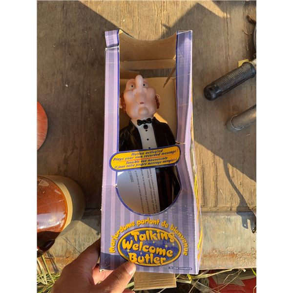 Talking Welcome Butler Motion Activated Figure in Original Box