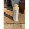 Image 7 : Thermos Brand Aluminum Insulated Bottle With Red Lid, 12 Oz Size