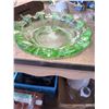 Image 2 : Green Uranium Glass Ruffled Edge Bowl