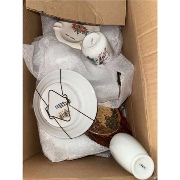 Decorative Porcelain Miniatures and Collector Plates