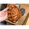 Image 7 : Vintage Souvenir Ashtrays and Trinket Trays