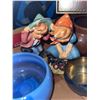 Image 3 : Decorative Lot: Art Glass Bowl, Hummel Figurine, Silver Bowl, Pottery, Photo Frame