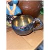 Image 4 : Decorative Lot: Art Glass Bowl, Hummel Figurine, Silver Bowl, Pottery, Photo Frame