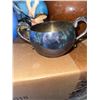 Image 5 : Decorative Lot: Art Glass Bowl, Hummel Figurine, Silver Bowl, Pottery, Photo Frame