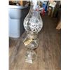 Image 2 : Clear Glass Oil Lamp with Etched Floral Chimney and Hexagonal Base