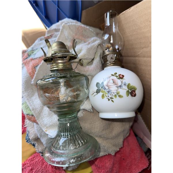 Two Mini Oil Lamps and Two Art Glass Vases