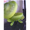 Image 5 : Green Satin Uranium Glass Lidded Candy Dish with Floral Design